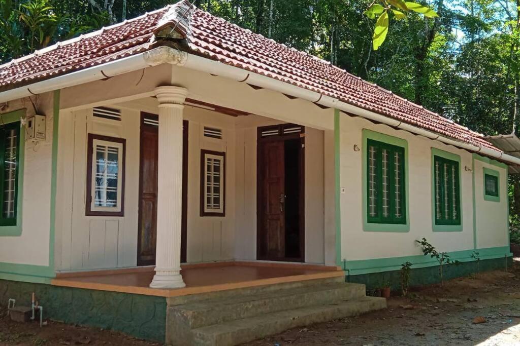Coffee Camp Home Stay With Tree House Kattappana Esterno foto