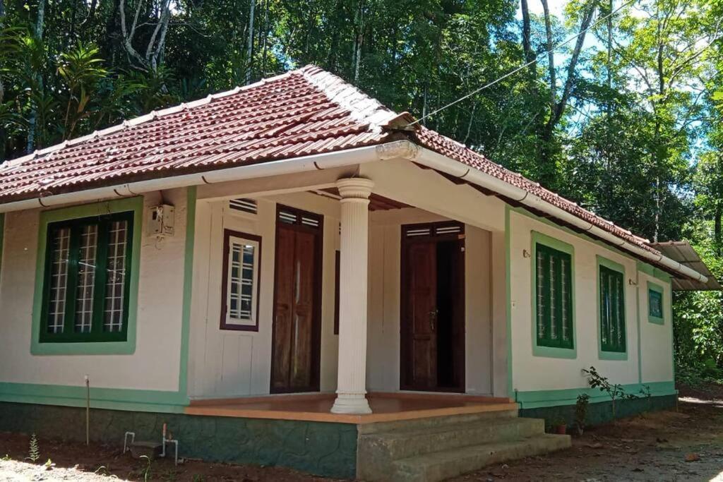 Coffee Camp Home Stay With Tree House Kattappana Esterno foto